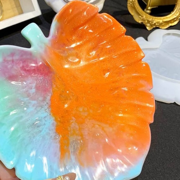 LARGE MONSTERA LEAF SILICONE TRAY MOLD DIY RESIN MICA SHELLS SEA GLASS& MORE LOT - Picture 14 of 16